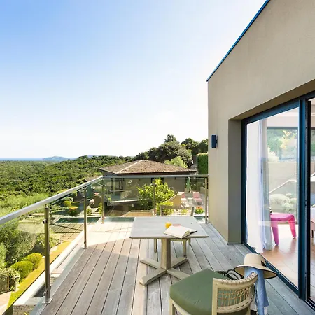 Hotel Version Maquis Santa Manza