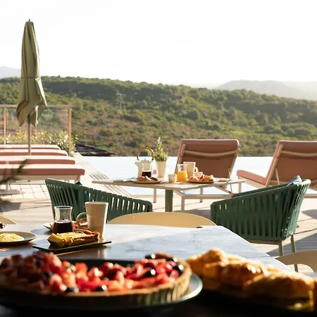 Version Maquis Santa Manza Hotel Bonifacio (Corsica)