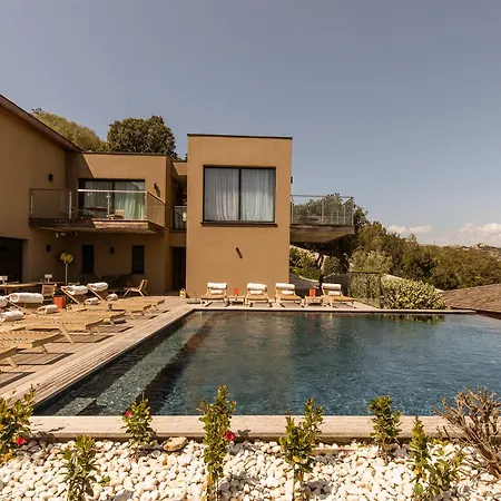 Version Maquis Santa Manza Hotel Bonifacio (Corsica)