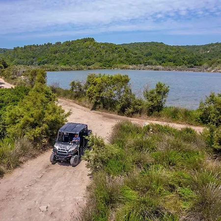 Version Maquis Santa Manza Hotel Bonifacio (Corsica)