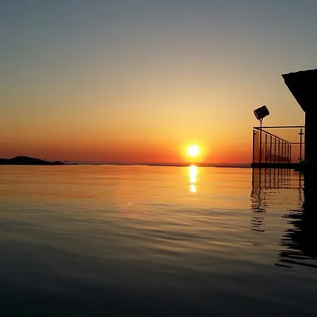 Hotel Version Maquis Santa Manza Bonifacio (Corsica)