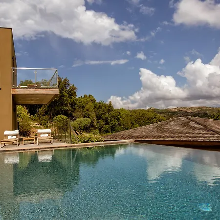 Hotel Version Maquis Santa Manza 4*