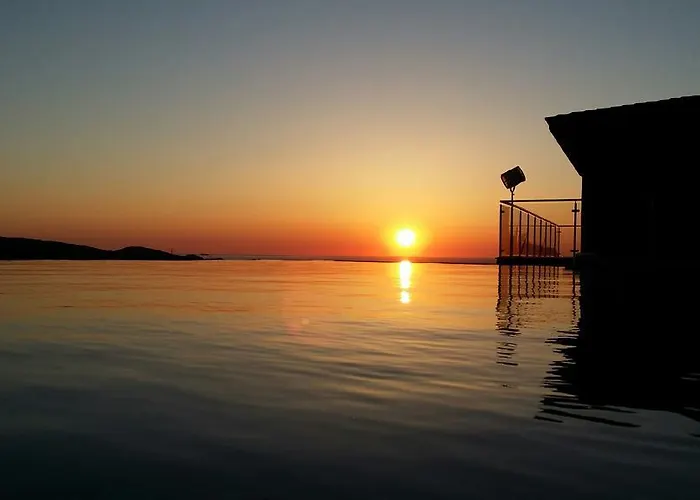 Hotel Version Maquis Santa Manza Bonifacio (Corsica)