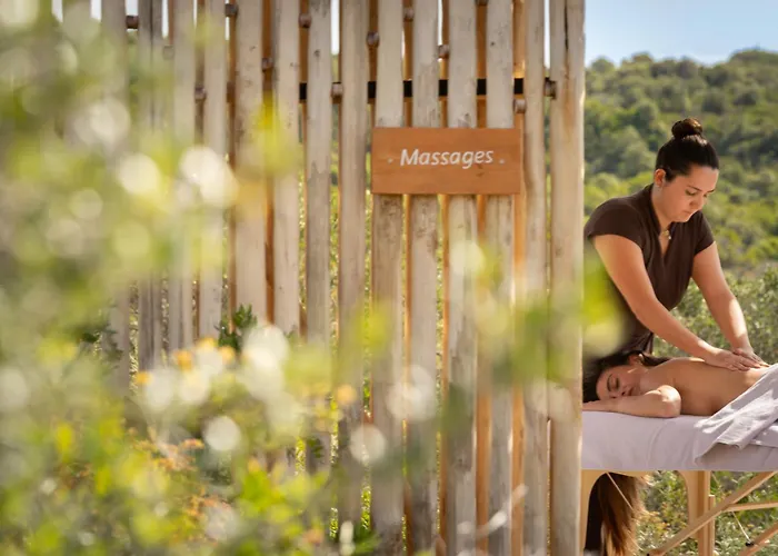 维森马奎斯圣马扎酒店