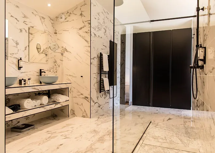 维森马奎斯圣马扎酒店 酒店 4*