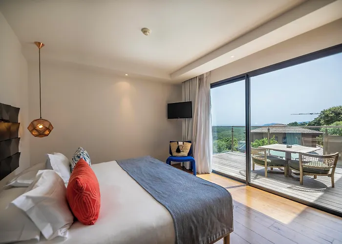 Version Maquis Santa Manza Hotel Bonifacio (Corsica)